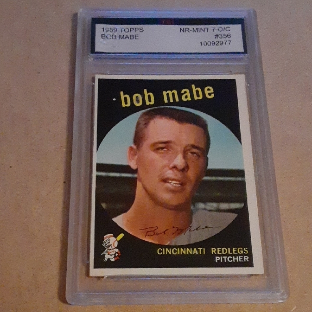 Graded Cincinnati Redlegs Bob Mabe Pitcher Baseball Card